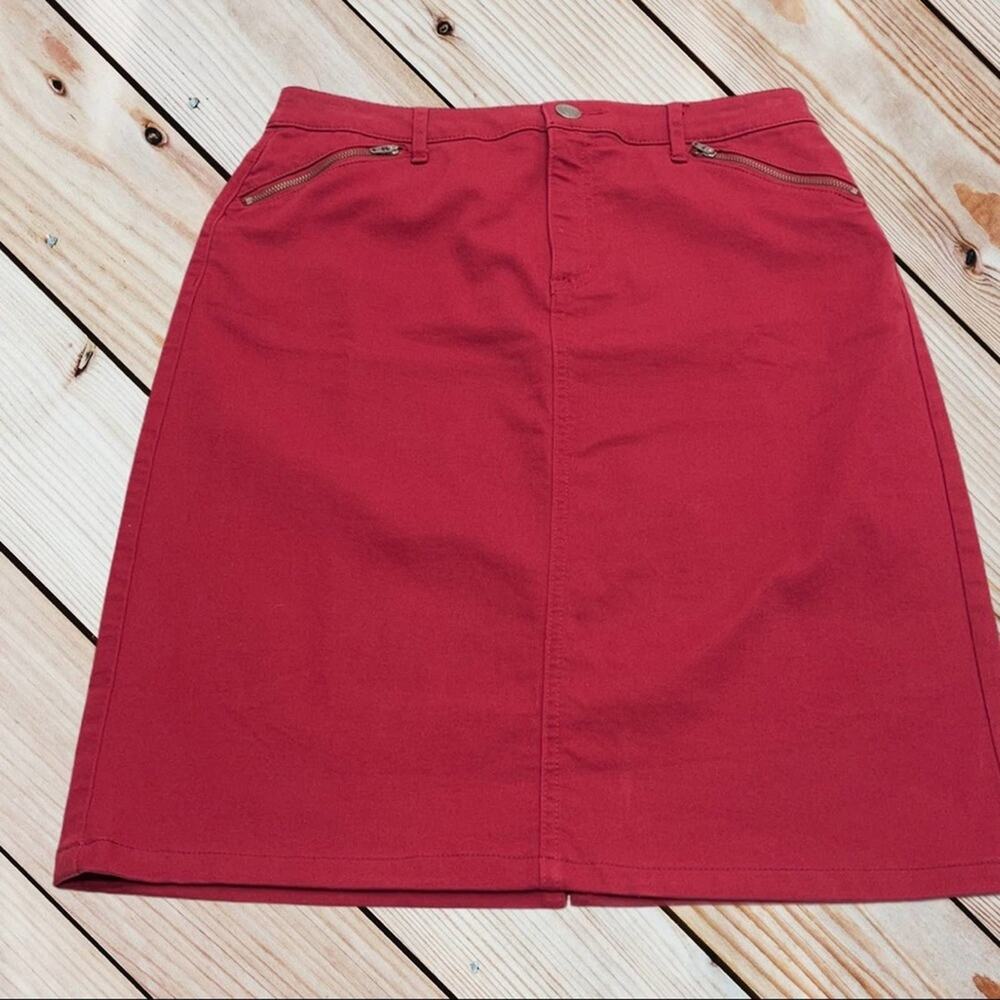 CHRISTOPHER & BANKS Womens 6 Red Jean Skirt